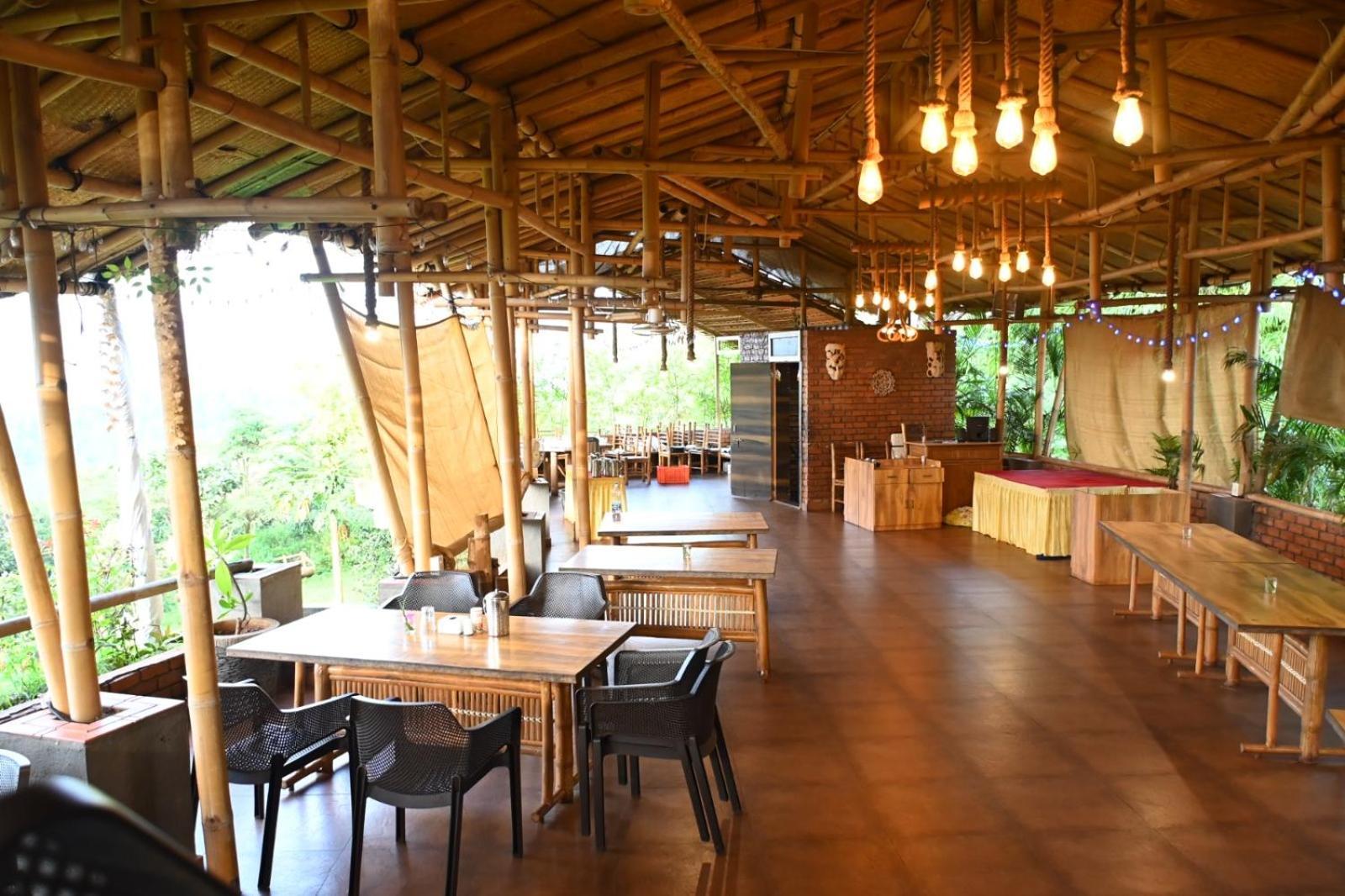 Bamboo And Bricks Resort Welhe Exterior photo